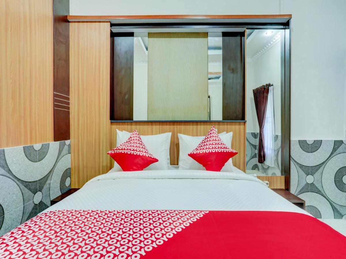 Oyo 90131 Liberty Guest House Sempidi Luaran gambar