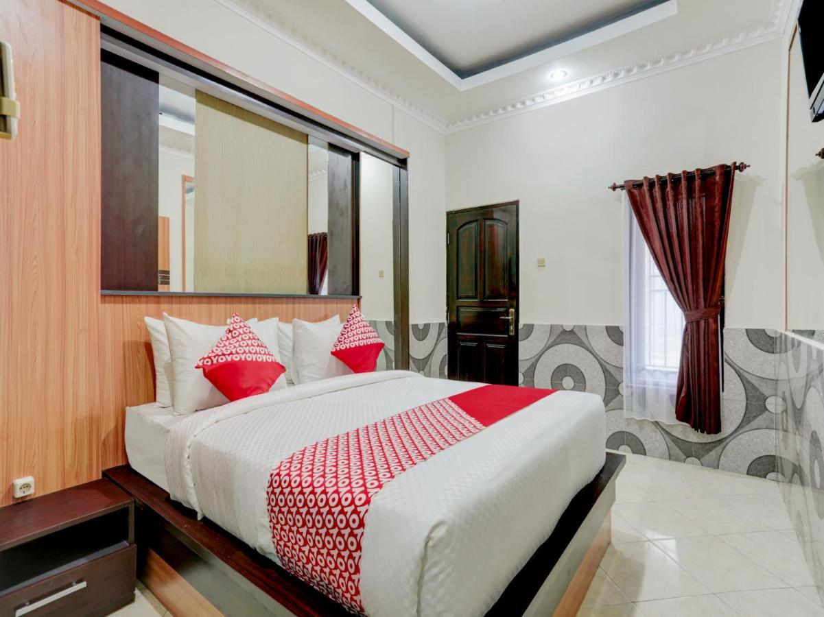 Oyo 90131 Liberty Guest House Sempidi Luaran gambar